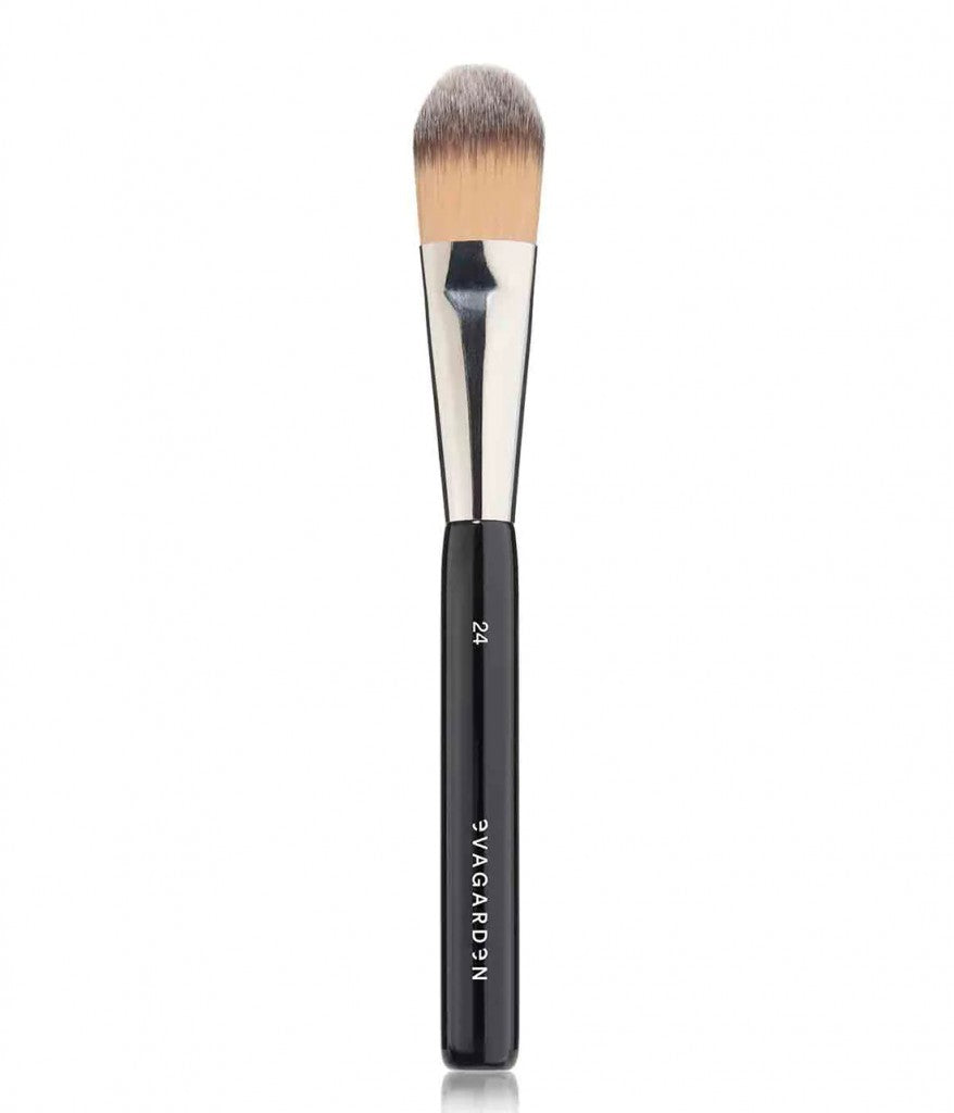 Brush 24 foundation