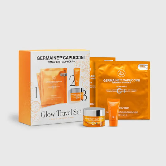 Glow Travel Set Radiance C+ Limited edition reisversie, ideaal voor uitstapjes of om de kracht van de glow te ontdekken.)