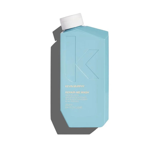 REPAIR.ME.WASH 250 ml (Herstellende shampoo dat je haar versterkt en onzuiverheden verwijdert.)